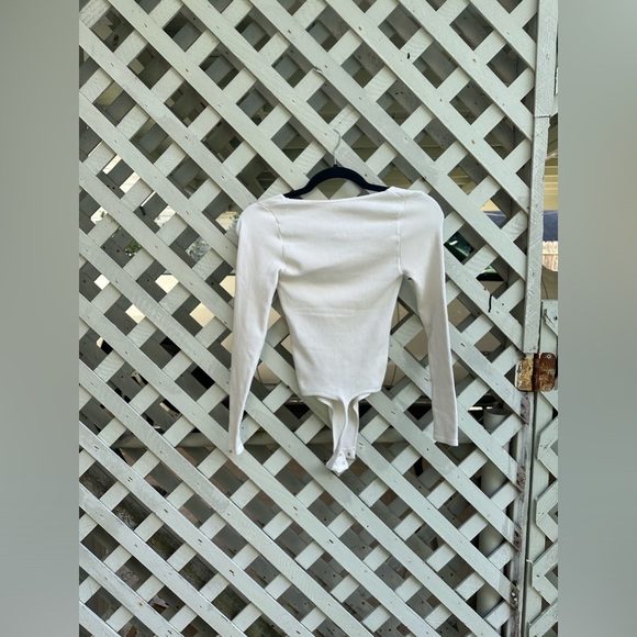 ❤️Free People Meg Seamless V-Neck Long-Sleeve Bodysuit - Picture 7 of 7